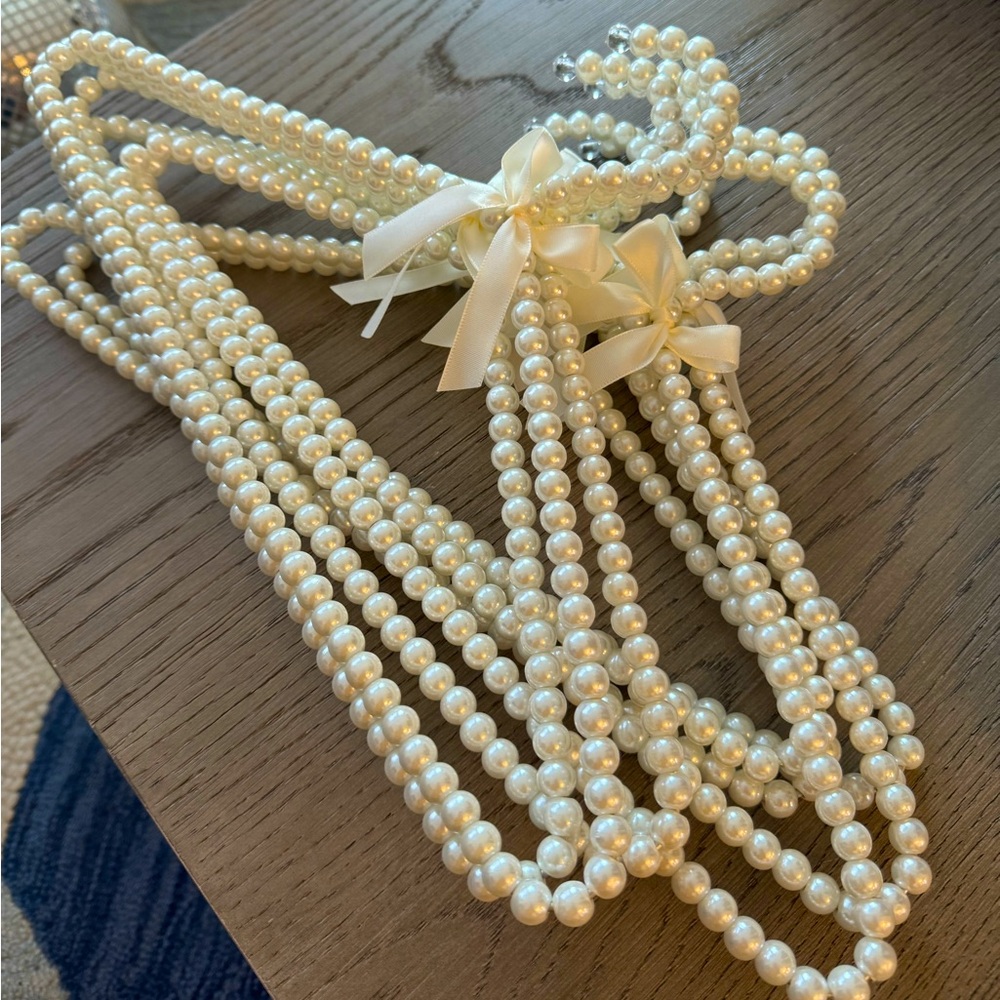 Pearl Hangers